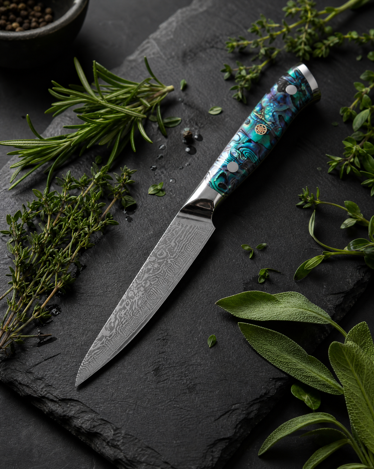 Damascus Chef Knife – Abalone Shell Ergonomic Handle